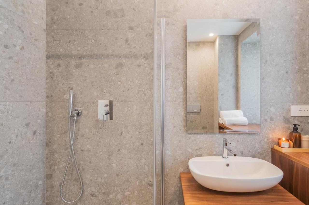 Muralto'S Nest By Rent All Como Exterior foto